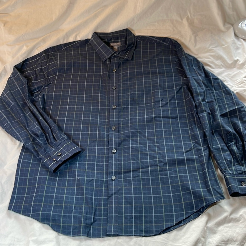 NWOT Van Heusen Flex Dress Shirt